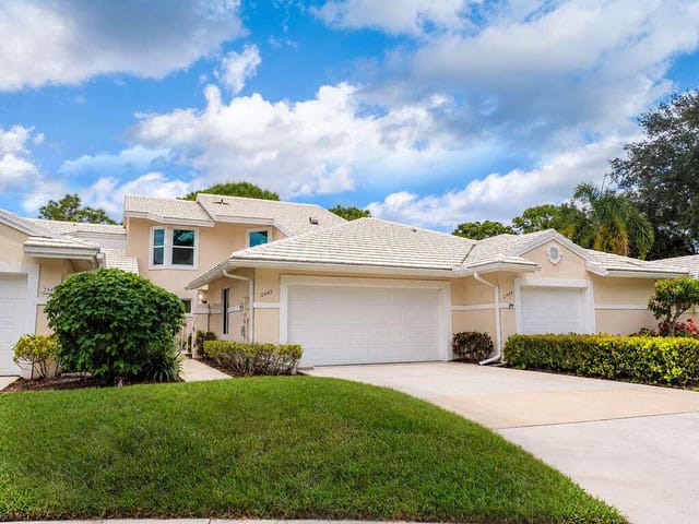 2442 SW FOXPOINT Trail, Palm City, FL 34990