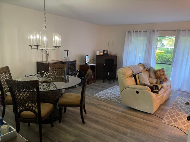 18400 SE Wood Haven Lane M, Jupiter, FL 33469