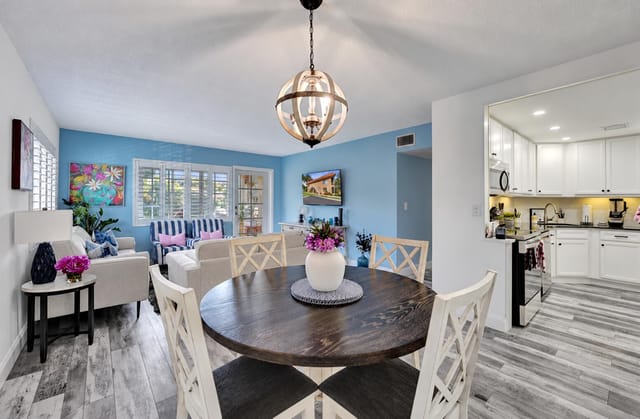 1930 NE 2ND Avenue 216L, Wilton Manors, FL 33305