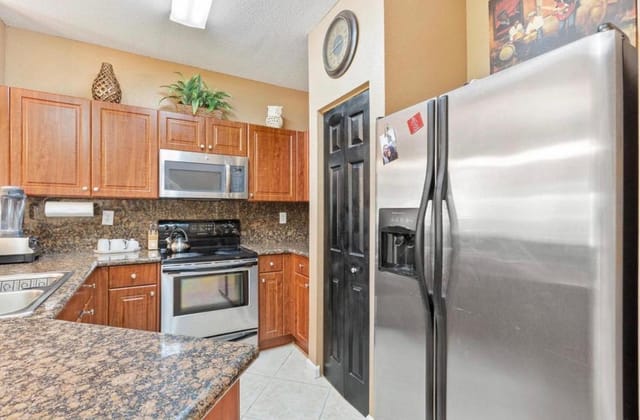 5528 MONTE CARLO Lane, Margate, FL 33068