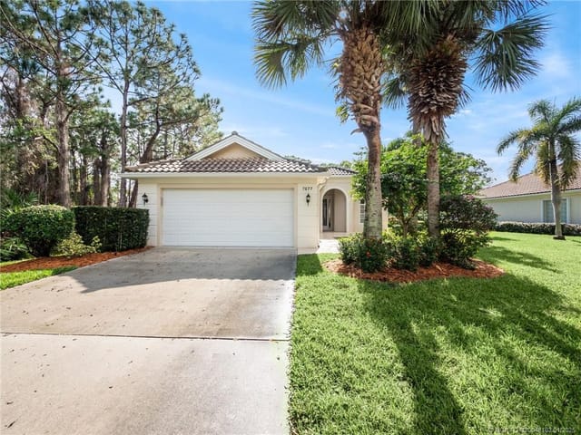 7977 SE Paurotis Lane, Hobe Sound, FL 33455