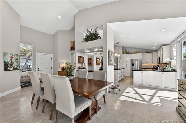 Open Kitchen
