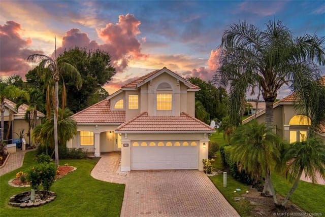 434 SW Horseshoe Bay, Port St. Lucie, FL 34986