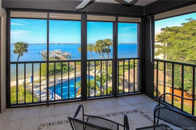 4540 NE Sandpebble Trace 406, Stuart, FL 34996